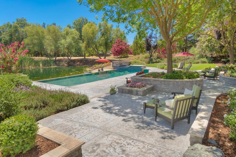 Photo 25 of 99 - 27681 Mace Blvd, Davis, CA 95618