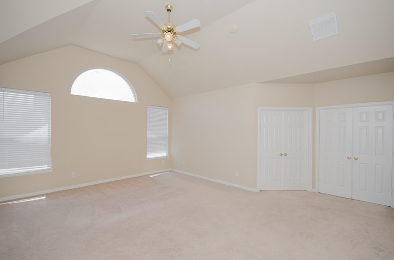 Photo 21 of 43 - 9714 Pinehurst Dr, Rowlett, TX 75089