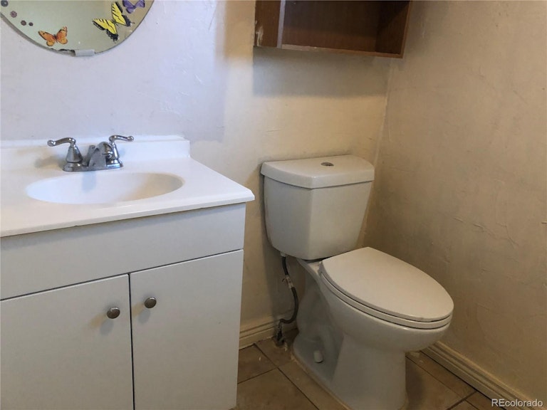 Photo 18 of 35 - 214 Knox Ct, Denver, CO 80219