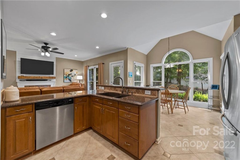 Photo 28 of 39 - 12700 Willow Grove Way, Huntersville, NC 28078