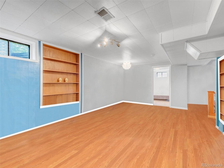 Photo 31 of 40 - 190 E 106th Ave, Northglenn, CO 80233