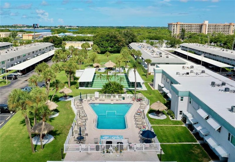 Photo 41 of 47 - 5287 81st St N #24, Saint Petersburg, FL 33709