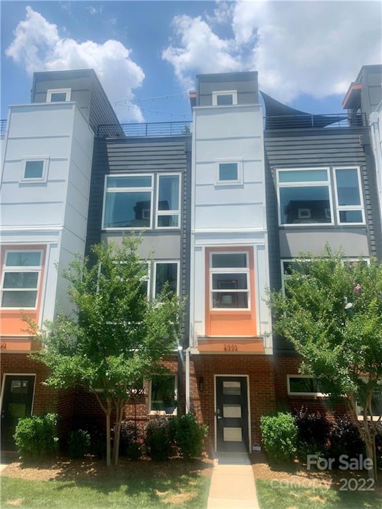 Photo 22 of 25 - 2446 Brelade Pl, Charlotte, NC 28203