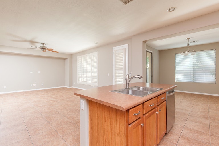 Photo 19 of 25 - 1511 E Birdland Dr, Gilbert, AZ 85297