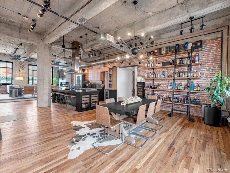 Photo 8 of 39 - 2000 Little Raven St #3B, Denver, CO 80202