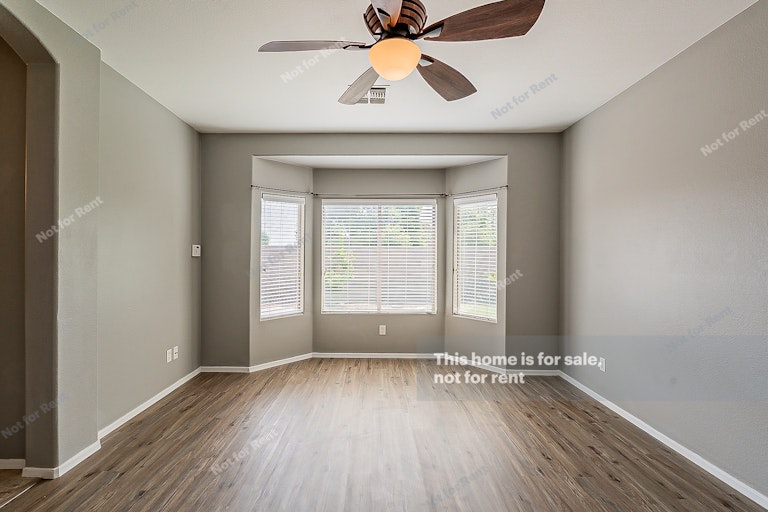 Photo 16 of 28 - 14521 N 145th Dr, Surprise, AZ 85379
