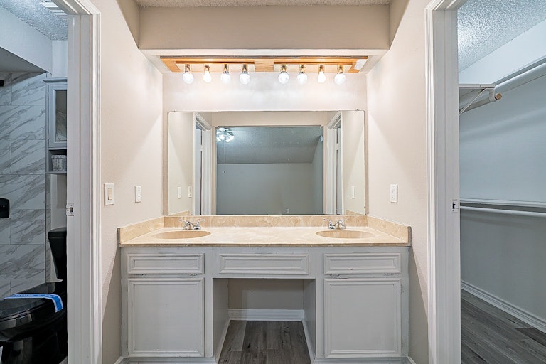Photo 21 of 31 - 3700 Allenbrook Dr, Baytown, TX 77521