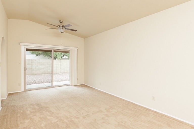 Photo 5 of 23 - 6833 S Alder Dr, Tempe, AZ 85283
