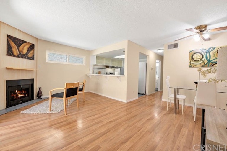 Photo 4 of 22 - 18209 Sierra Hwy #31, Canyon Country, CA 91351