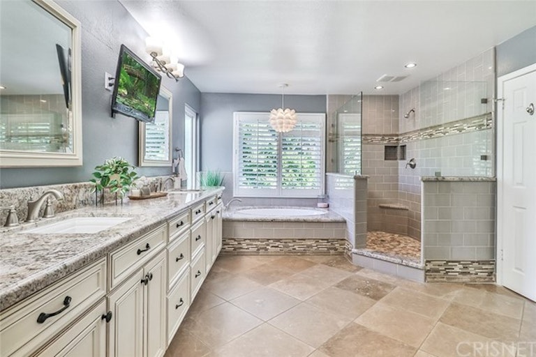 Photo 42 of 75 - 4077 Bending Oak Ct, Moorpark, CA 93021