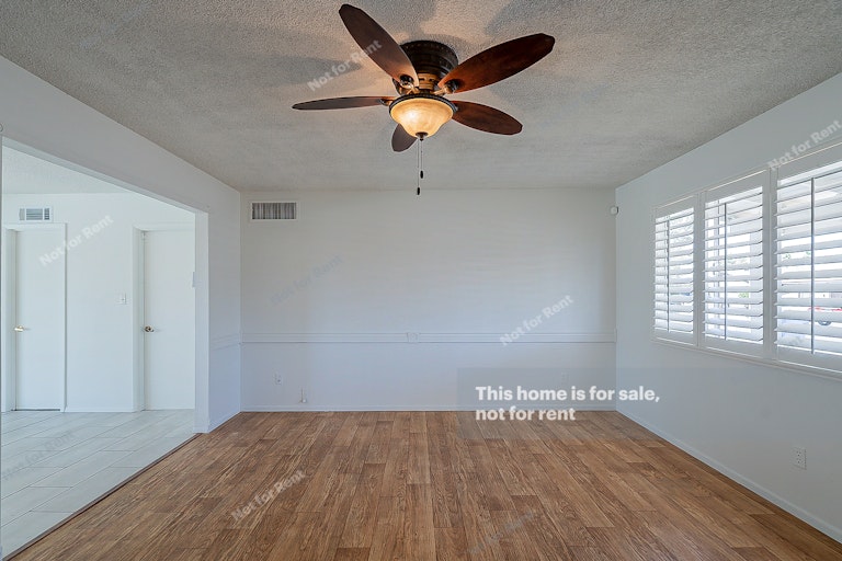 Photo 5 of 18 - 2523 E Boston St, Mesa, AZ 85213