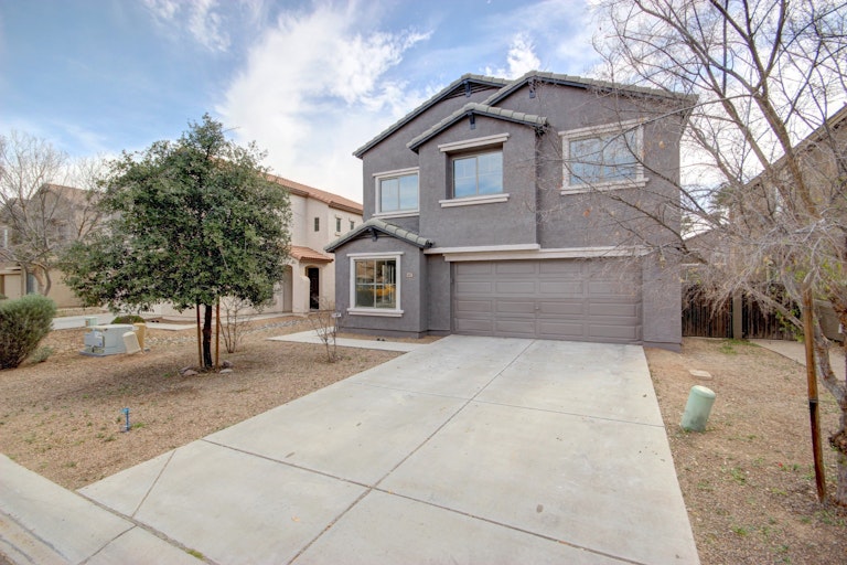 Photo 1 of 28 - 447 E Maddison St, San Tan Valley, AZ 85140