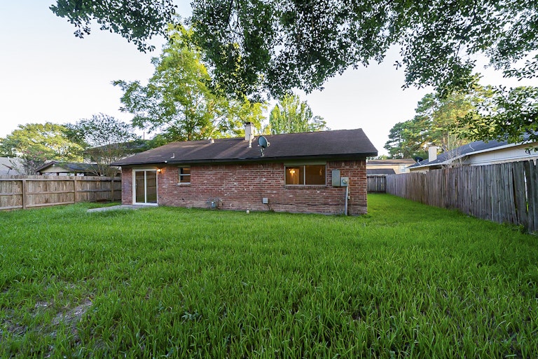 Photo 31 of 33 - 3303 Crossman St, Porter, TX 77365