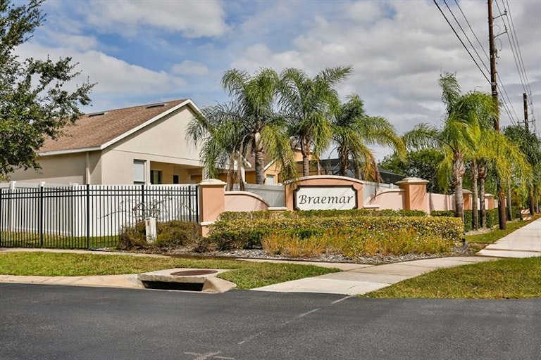 Photo 24 of 24 - 5209 Clover Mist Dr, Apollo Beach, FL 33572