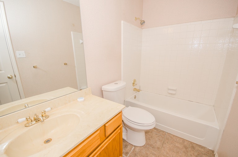 Photo 22 of 25 - 112 Marshall Dr, Cedar Hill, TX 75104