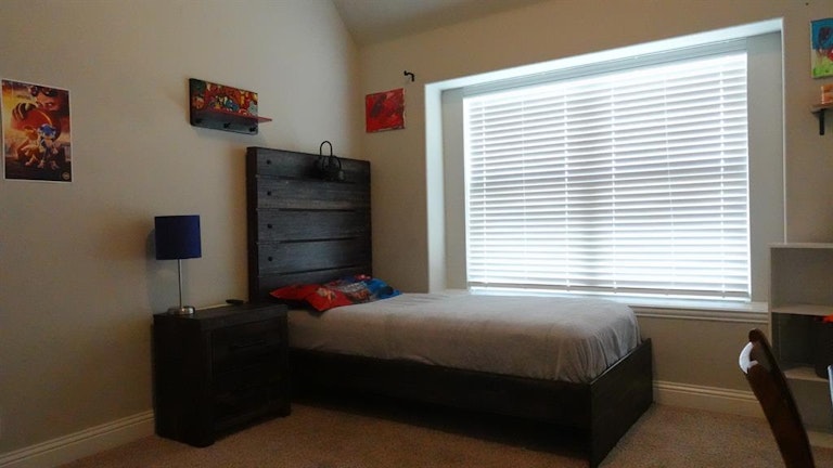 Photo 13 of 22 - 6133 Painswick Dr, Aubrey, TX 76227