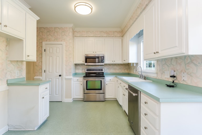 Photo 3 of 25 - 503 Oldwyck Dr, Fuquay Varina, NC 27526