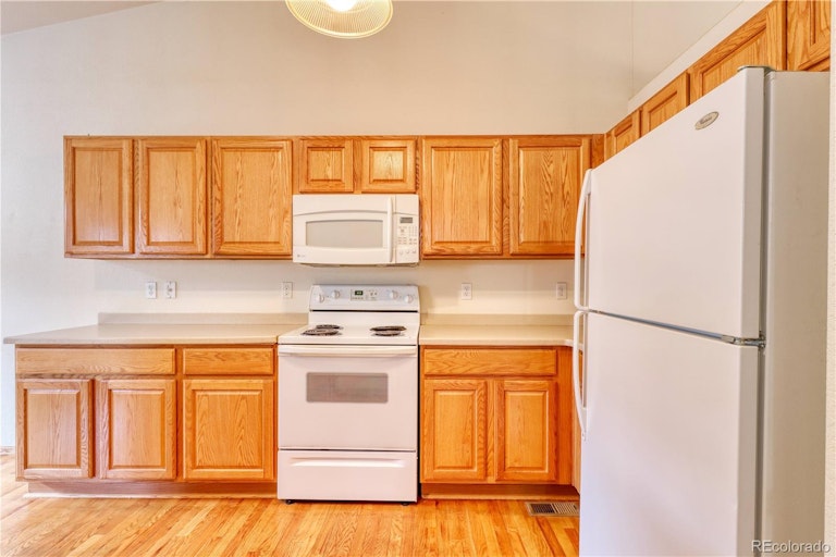 Photo 13 of 26 - 11384 Jersey St, Thornton, CO 80233