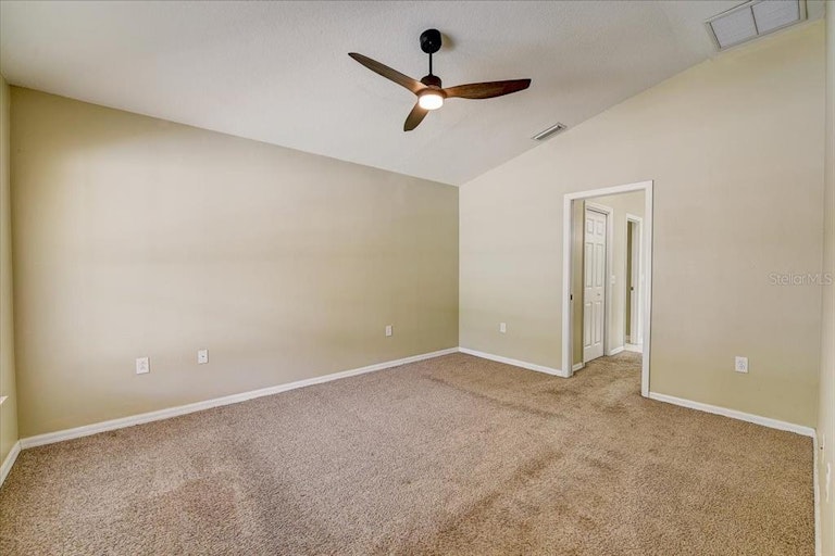 Photo 24 of 45 - 34510 Cliffcreek Ct, Wesley Chapel, FL 33545