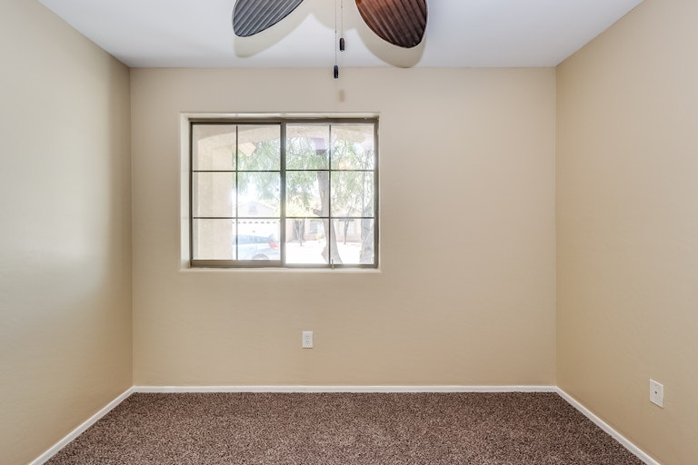 Photo 15 of 25 - 11250 W Chase Dr, Avondale, AZ 85323