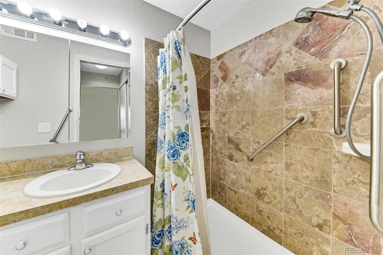 Photo 21 of 26 - 5735 W Atlantic Pl #101, Lakewood, CO 80227