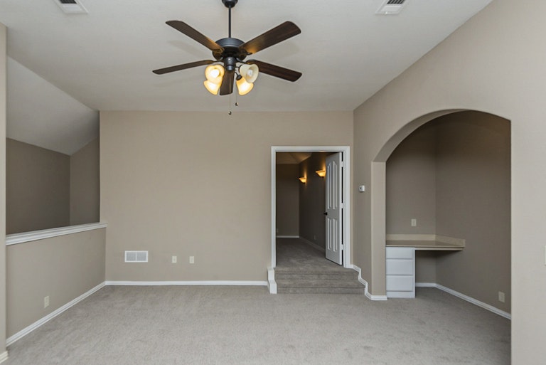 Photo 25 of 32 - 1110 Safrano St, Midlothian, TX 76065