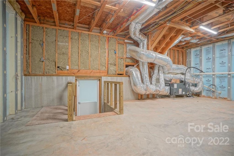 Photo 48 of 48 - 930 Marshall Dr, Concord, NC 28027