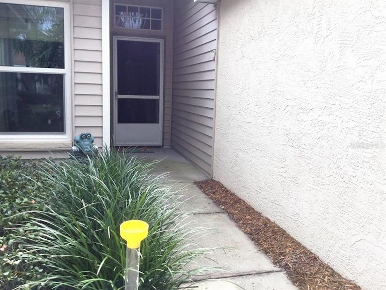 Photo 3 of 17 - 2316 New Orchard Ct #48, Sun City Center, FL 33573