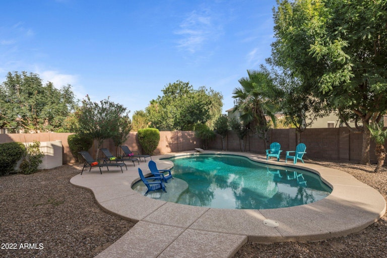 Photo 20 of 29 - 2595 E Carob Dr, Gilbert, AZ 85298