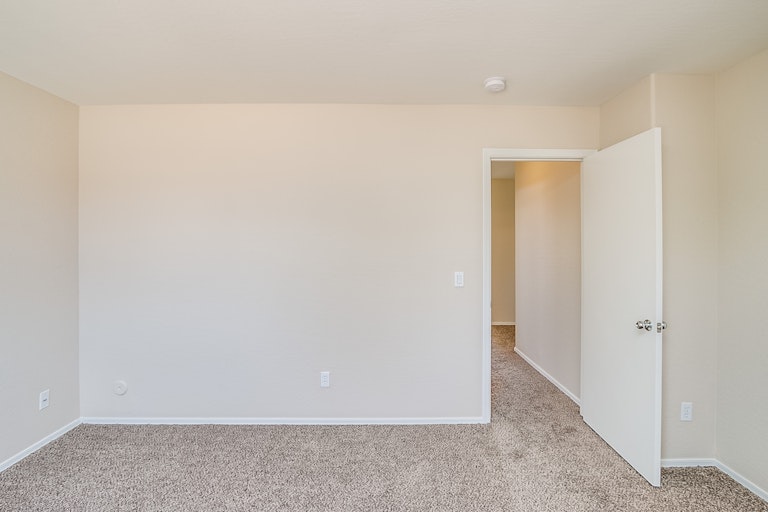 Photo 16 of 23 - 39705 N Parisi Ln, San Tan Valley, AZ 85140