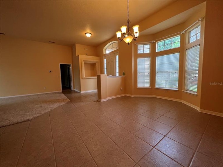 Photo 4 of 25 - 133 Costa Loop, Auburndale, FL 33823