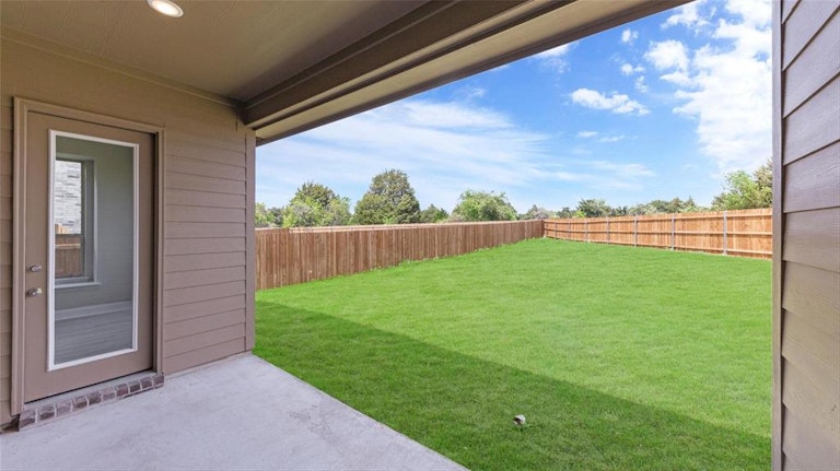 Photo 26 of 28 - 2260 High Plain Ln, Waxahachie, TX 75167
