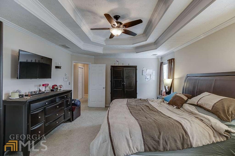 Photo 32 of 41 - 3248 Meadow Point Dr, Snellville, GA 30039