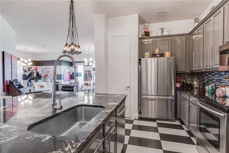 Photo 14 of 25 - 7901 Seminole Blvd #1407, Seminole, FL 33772