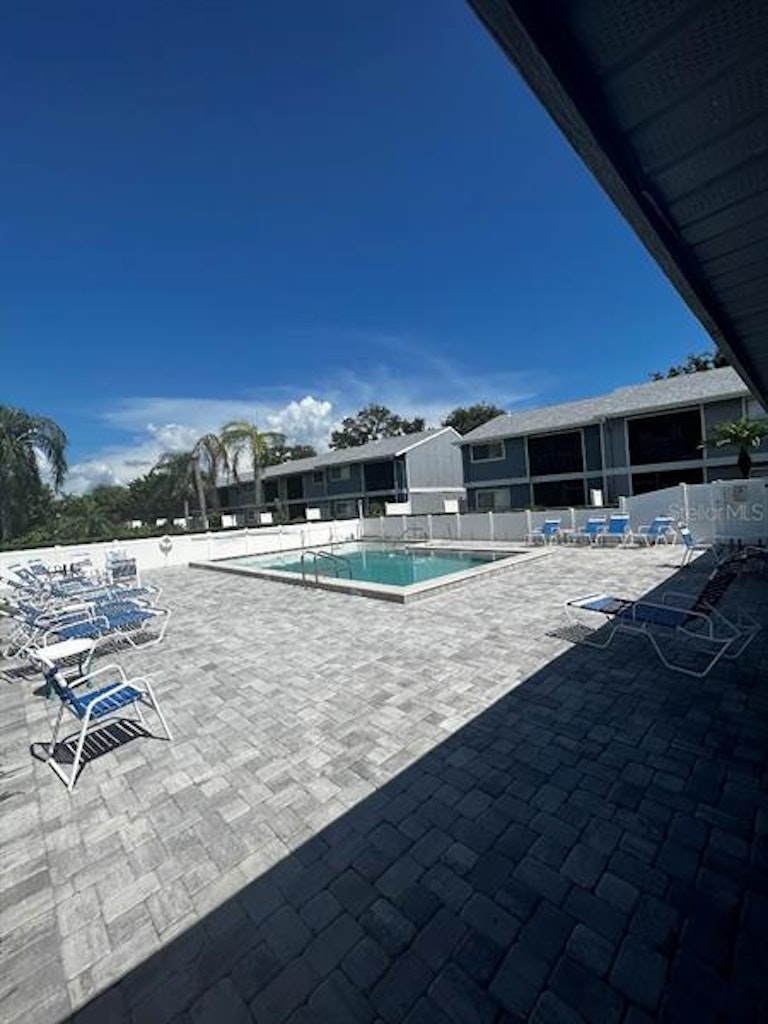 Photo 7 of 29 - 6033 34th St W #80, Bradenton, FL 34210