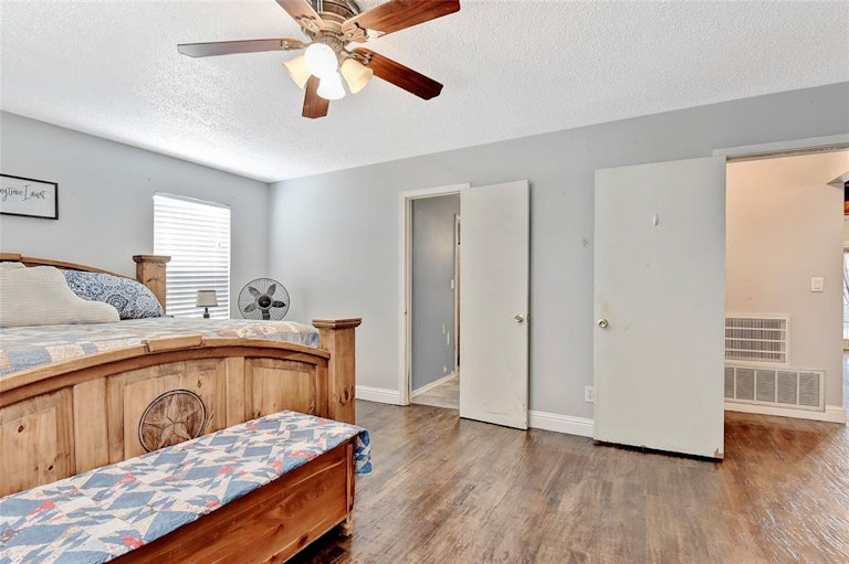 Photo 14 of 27 - 10634 County Road 58, Celina, TX 75009