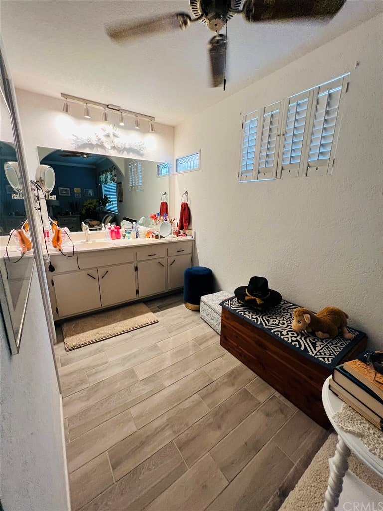 Photo 17 of 23 - 17683 Hibiscus Ct, Fontana, CA 92335
