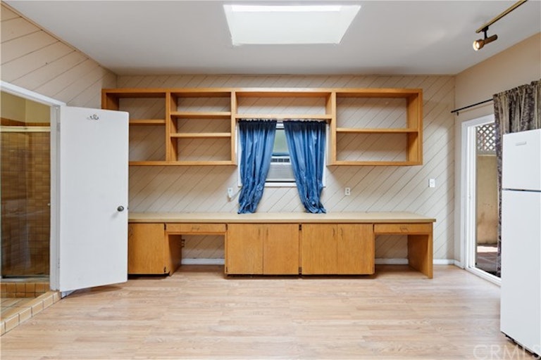 Photo 42 of 46 - 104 Quincy Ave, Long Beach, CA 90803