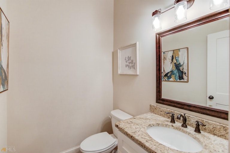 Photo 18 of 51 - 477 Tom Smith Rd SW, Lilburn, GA 30047