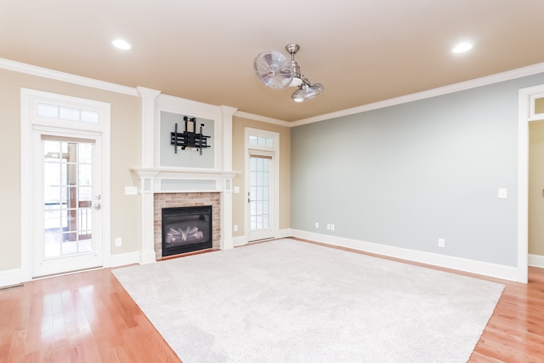 Photo 4 of 25 - 4105 Field Oak Dr, Wake Forest, NC 27587