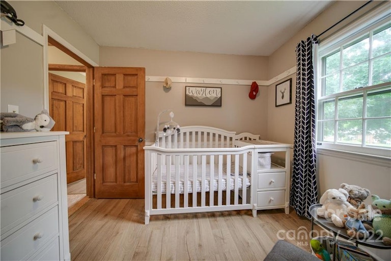 Photo 33 of 47 - 5802 Hillcrest Cir, Indian Trail, NC 28079