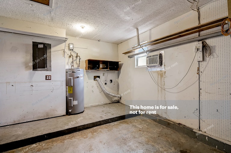 Photo 30 of 30 - 4251 Queensway Dr, Jacksonville, FL 32257