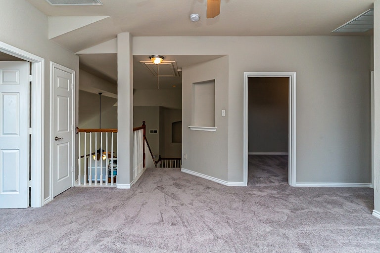 Photo 24 of 32 - 6813 White River Dr, Fort Worth, TX 76179