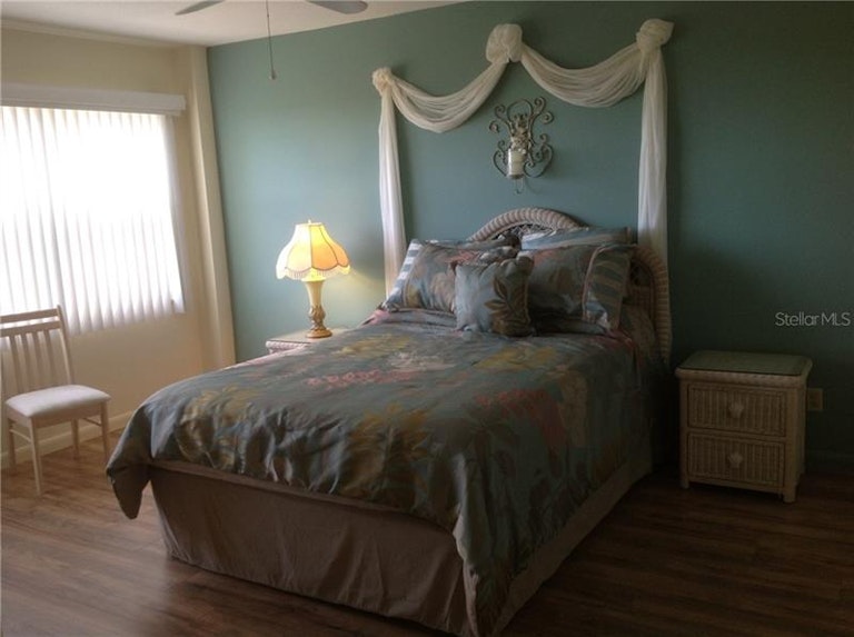 Photo 6 of 10 - 232 Saint Augustine Ave #907, Venice, FL 34285