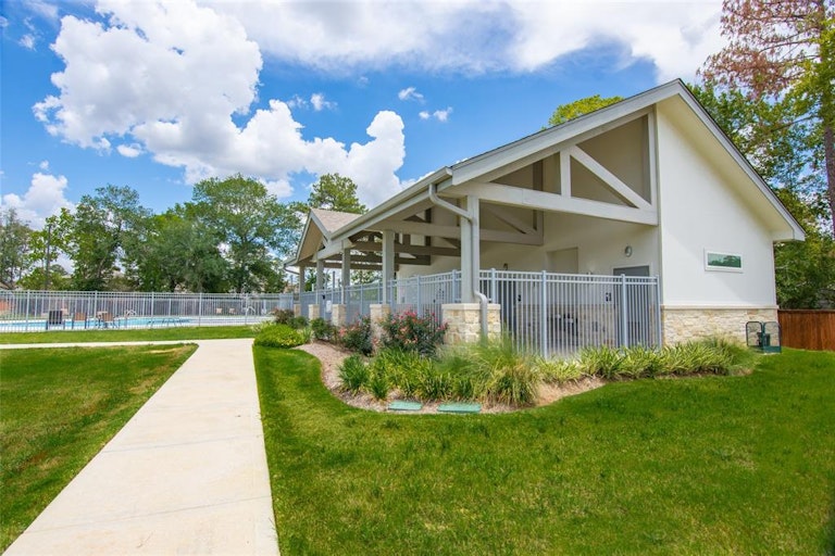 Photo 4 of 22 - 2134 Royal Ann Way, Tomball, TX 77375