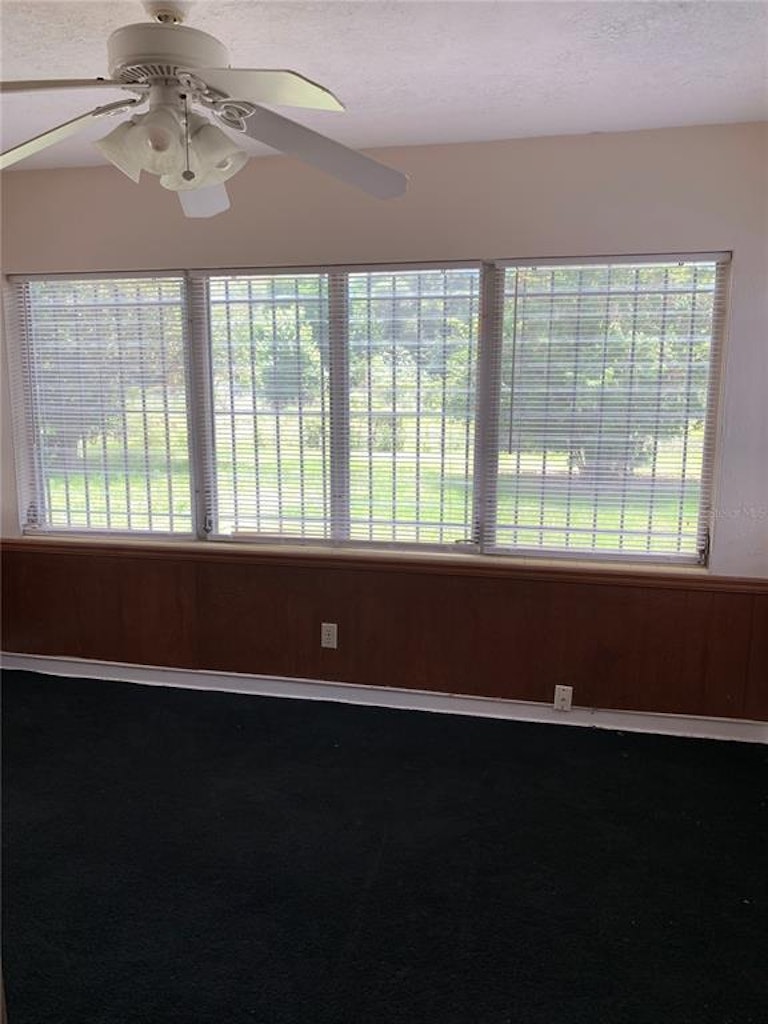 Photo 7 of 33 - 4107 Robbins Ave, Orlando, FL 32808