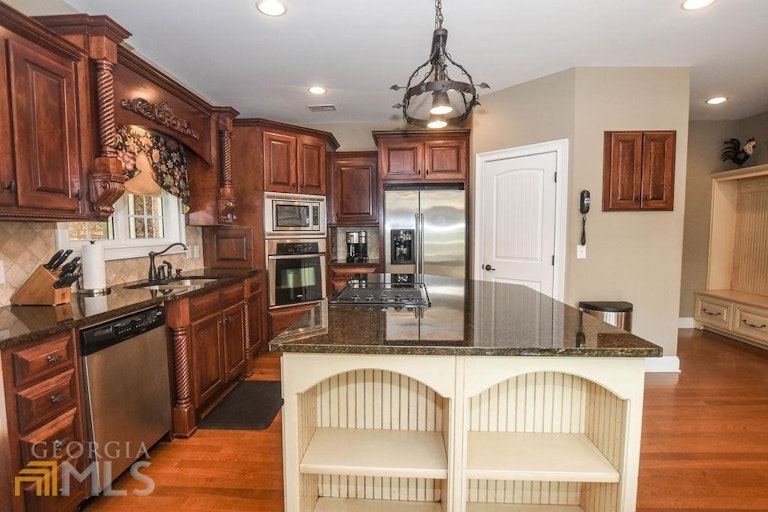Photo 25 of 105 - 1013 Country Ln, Loganville, GA 30052