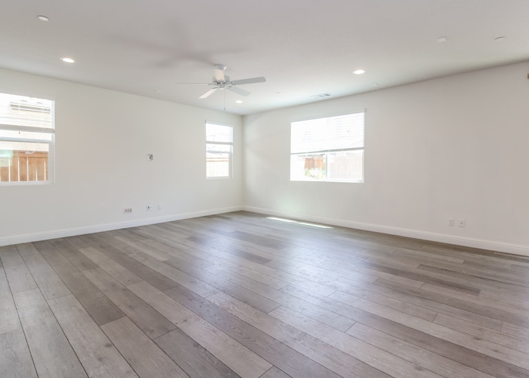 Photo 10 of 27 - 8740 Presto Ct, Elk Grove, CA 95757