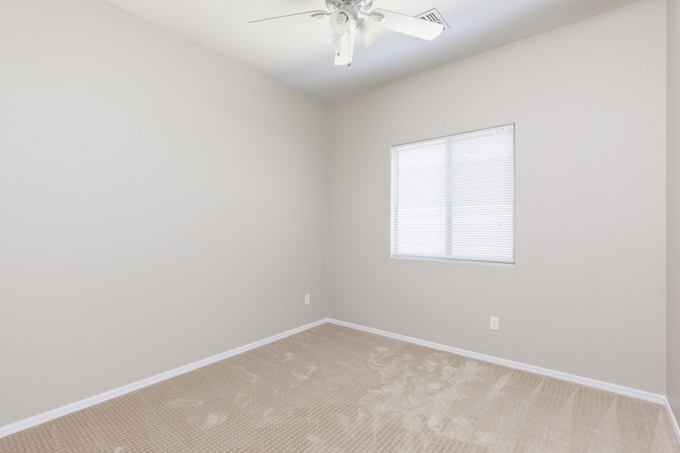 Photo 19 of 25 - 14615 W Ventura St, Surprise, AZ 85379