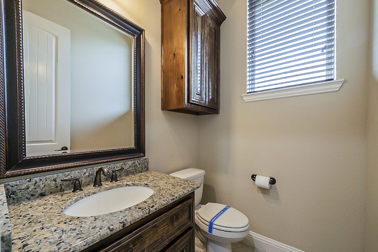 Photo 16 of 45 - 1326 Bastrop Glen Ln, League City, TX 77573